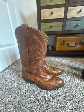 Vintage Larry Mahan Full Quill Ostrich Leather Cowboy Boots
